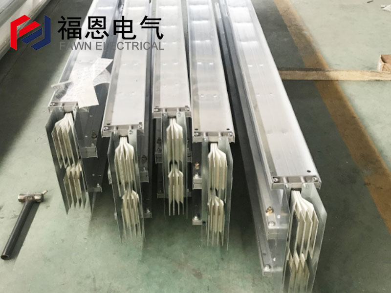 母线槽在接头处做好防水措施